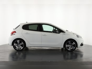 Used Peugeot 208 2019 for sale - 77205753: Photo