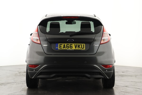 Used Ford Fiesta 2016 for sale - 76332225: Photo 2