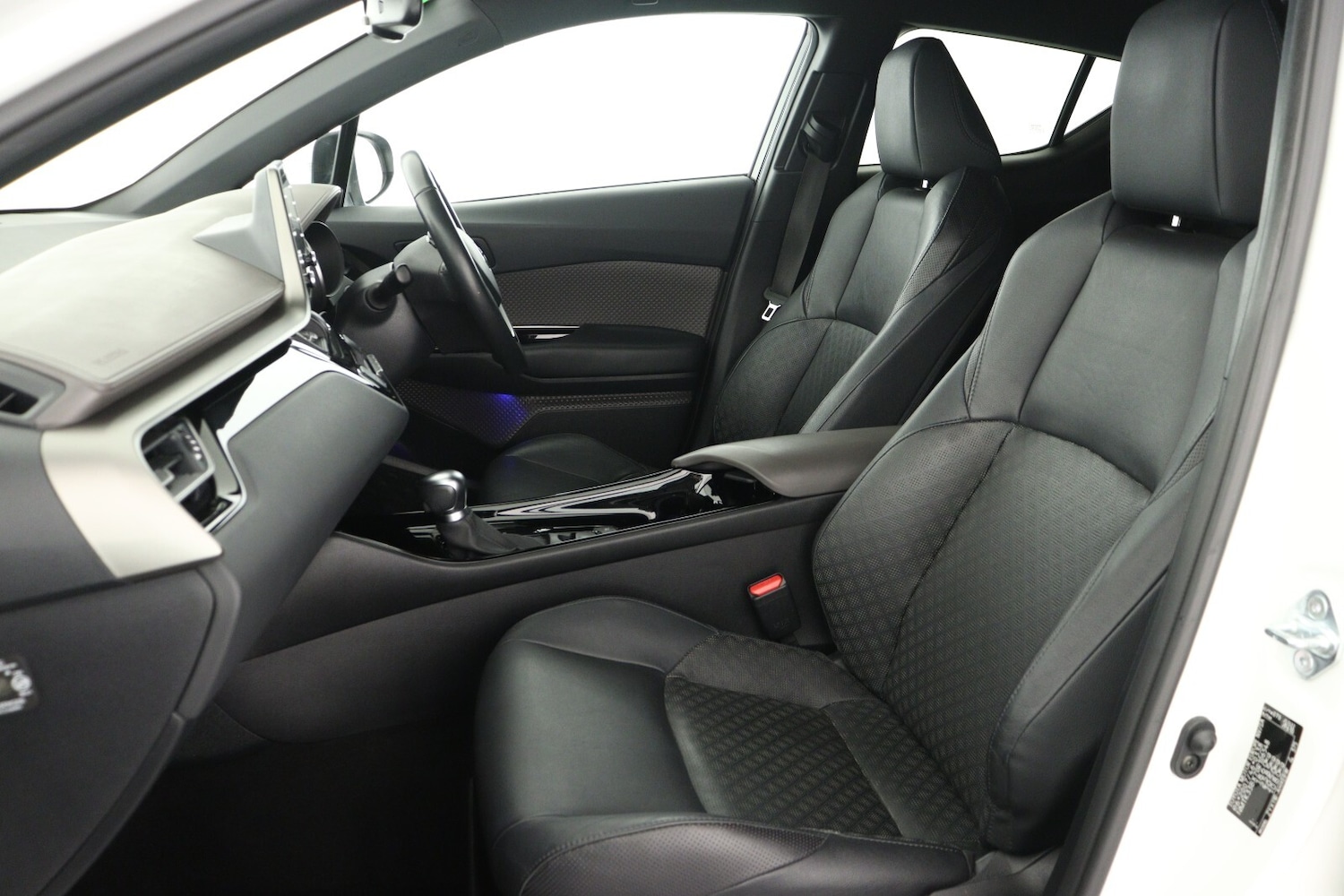 Used Toyota C-HR 2021 for sale - 77269382: Photo 10