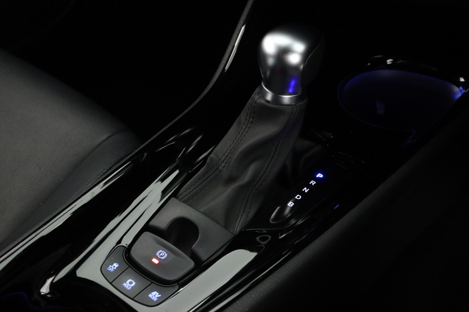 Used Toyota C-HR 2021 for sale - 77269382: Photo 21