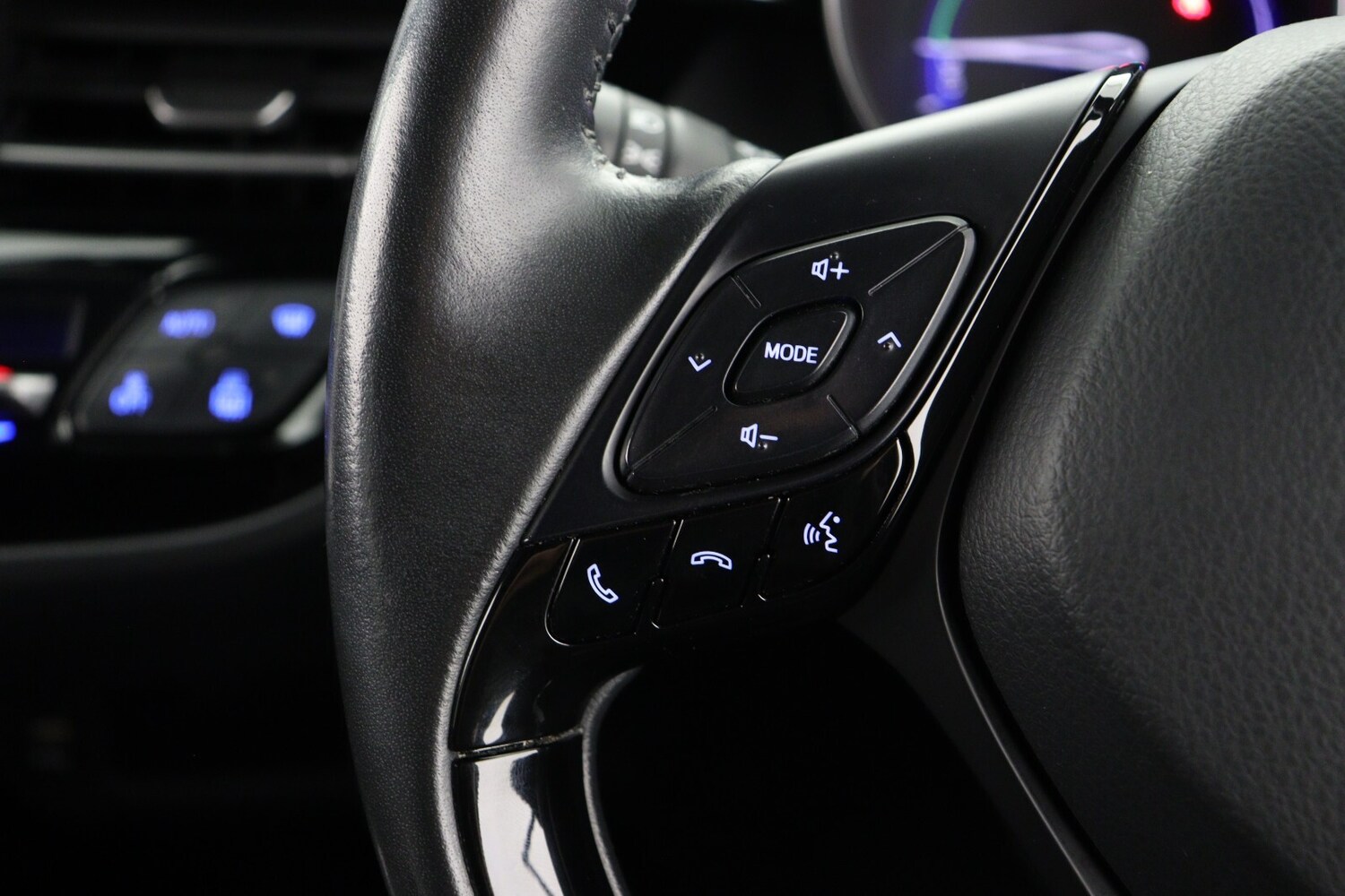 Used Toyota C-HR 2021 for sale - 77269382: Photo 22