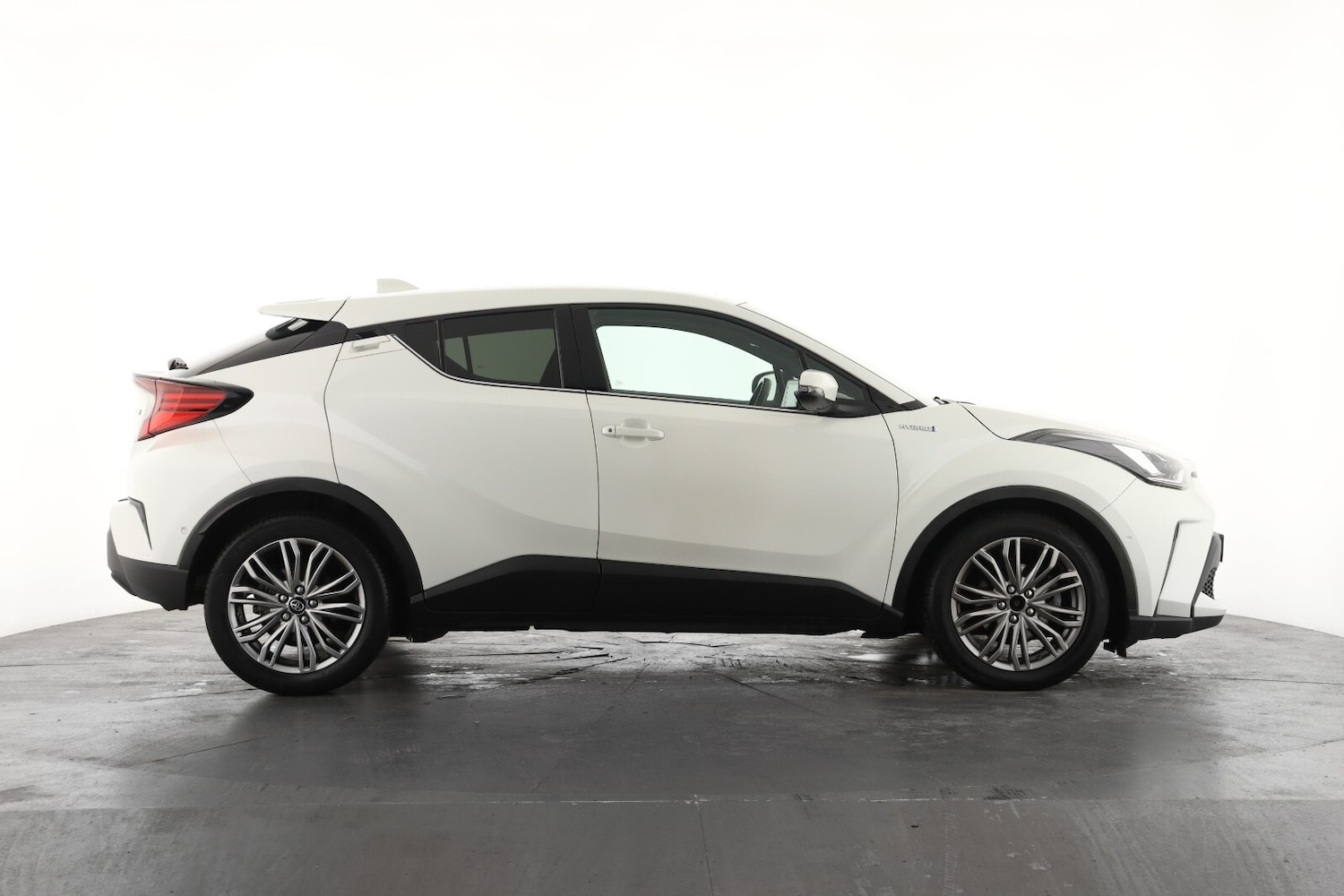 Used Toyota C-HR 2021 for sale - 77269382: Photo 4