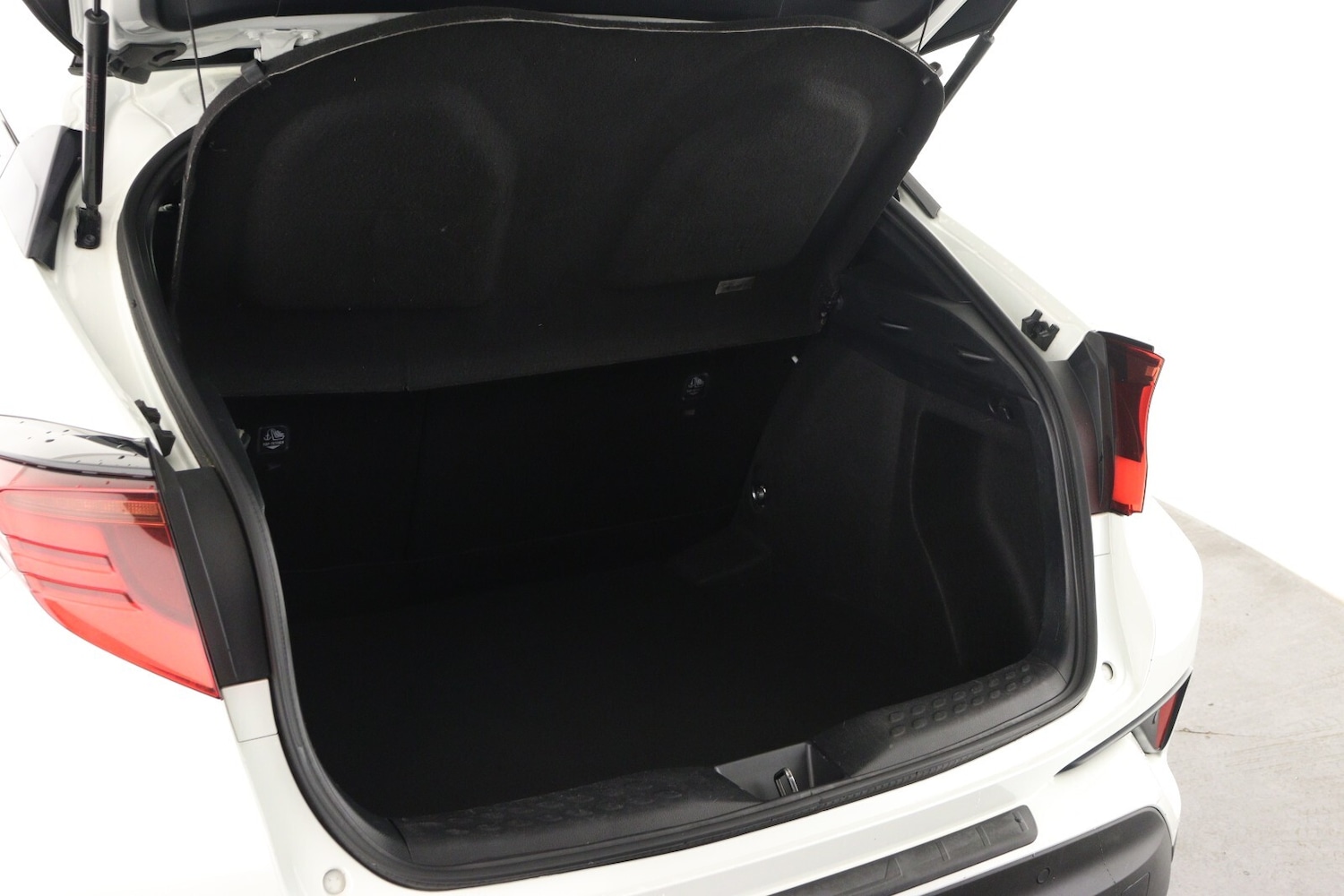 Used Toyota C-HR 2021 for sale - 77269382: Photo 9