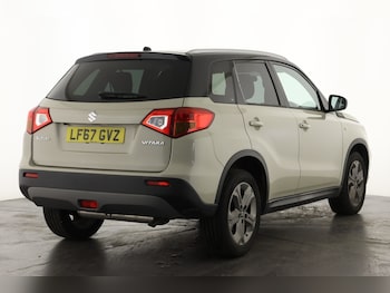 Used Suzuki Vitara 2017 for sale - 77170525: Photo