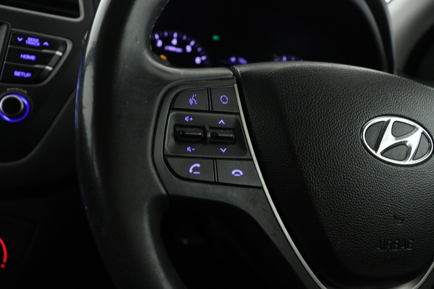 Used Hyundai i20 2019 for sale - 76873915: Photo 19