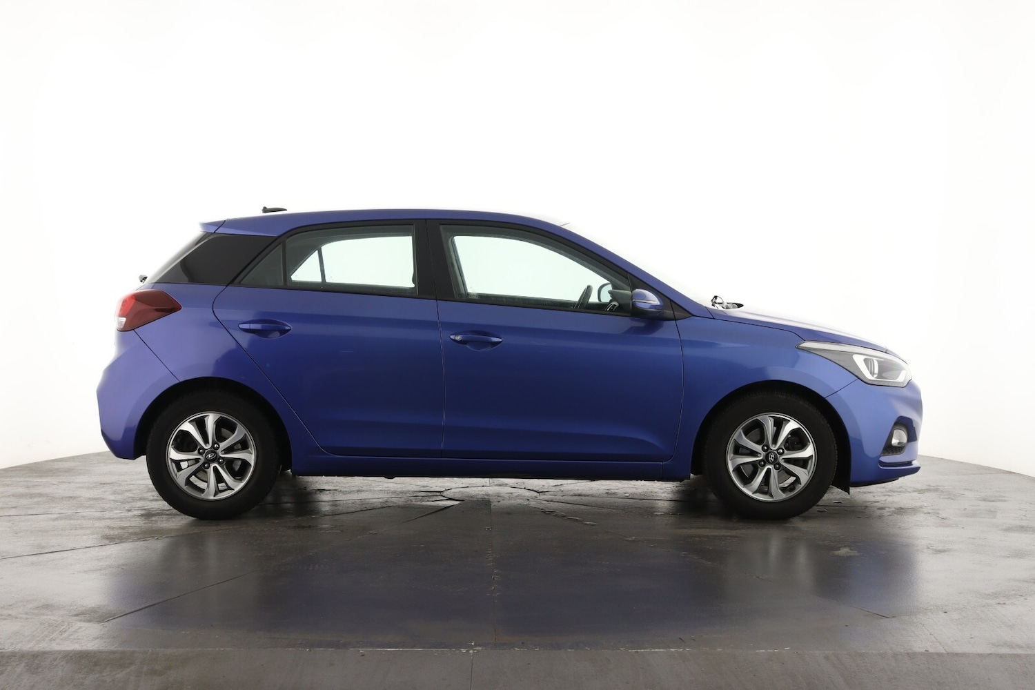 Used Hyundai i20 2019 for sale - 76873915: Photo 4