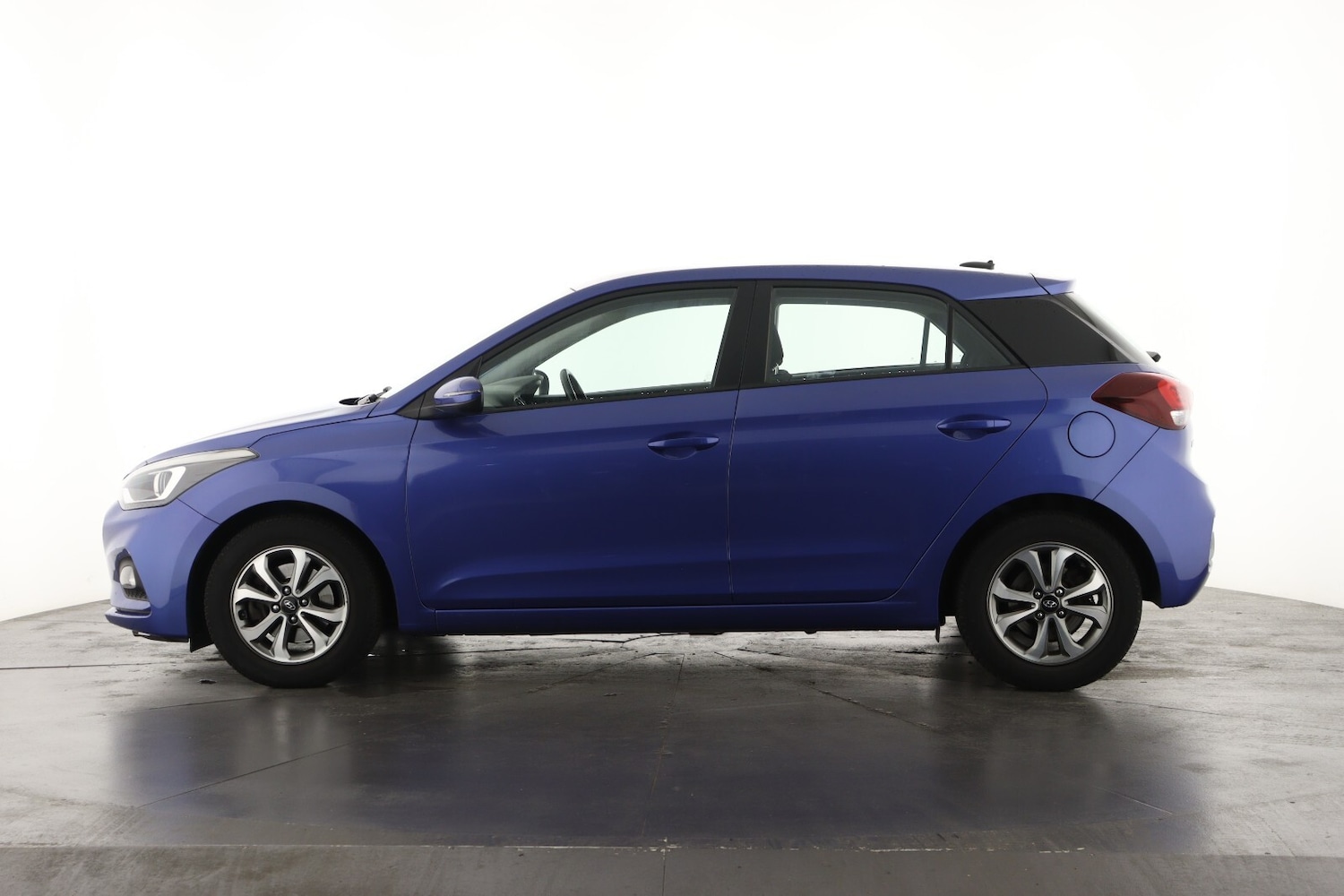 Used Hyundai i20 2019 for sale - 76873915: Photo 7