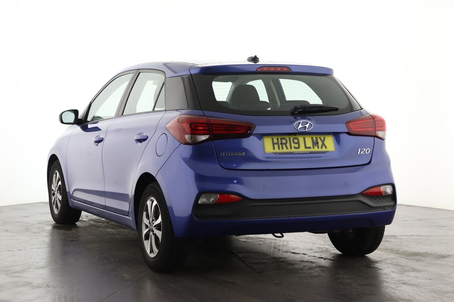 Used Hyundai i20 2019 for sale - 76873915: Photo 8