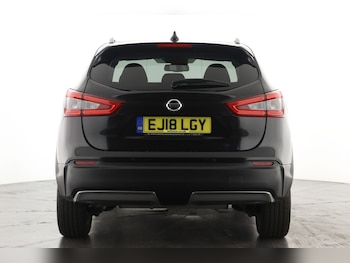 Used Nissan Qashqai 2018 for sale - 76493940: Photo