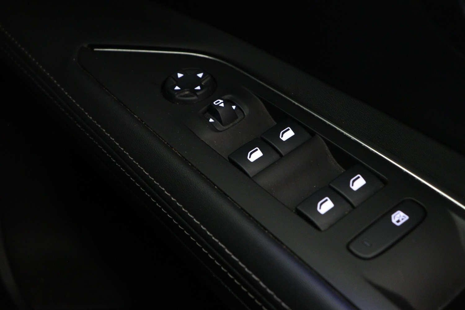 Used Peugeot 3008 2019 for sale - 77673912: Photo 27