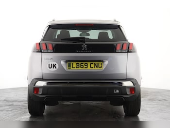 Used Peugeot 3008 2019 for sale - 77673912: Photo