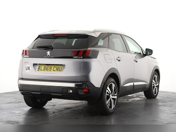 Used Peugeot 3008 2019 for sale - 77673912: Photo