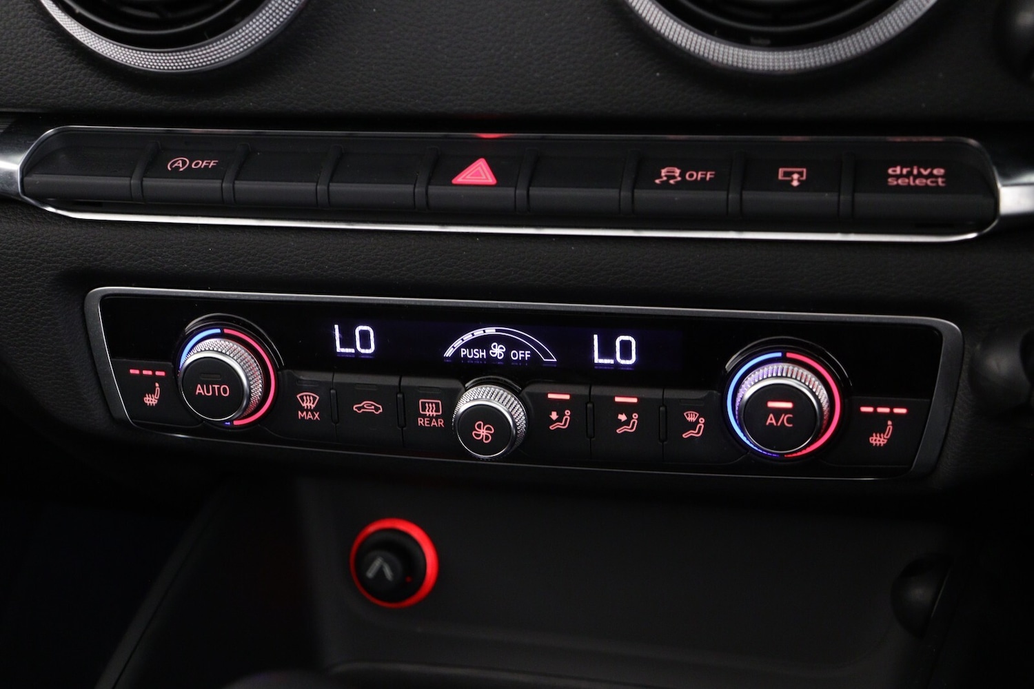 Used Audi A3 2015 for sale - 76709527: Photo 18