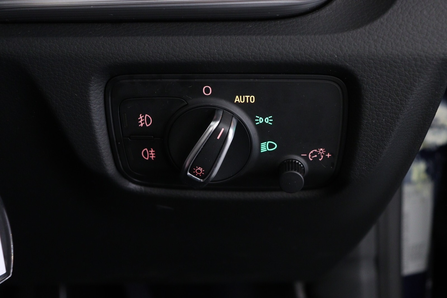 Used Audi A3 2015 for sale - 76709527: Photo 23