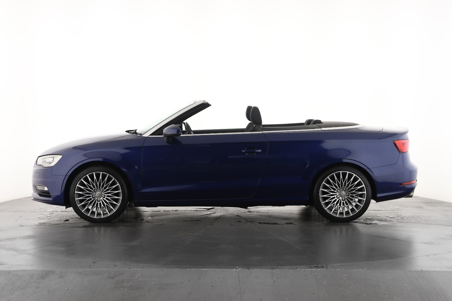 Used Audi A3 2015 for sale - 76709527: Photo 7