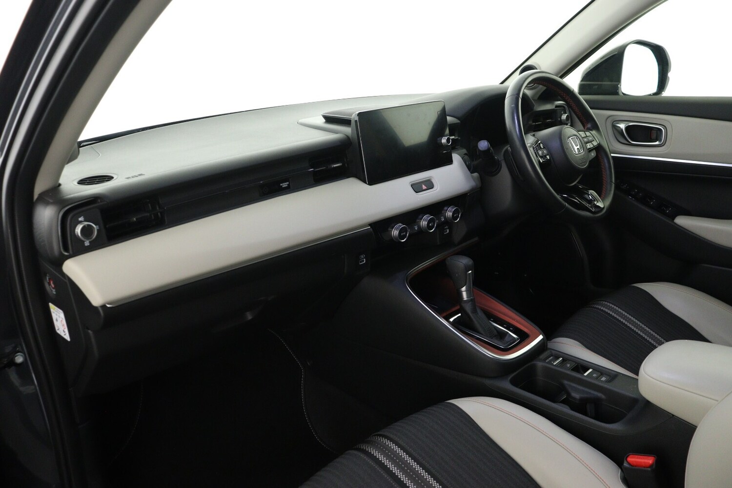 Used Honda HR-V 2022 for sale - 76869702: Photo 11