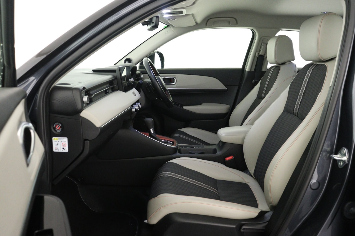 Used Honda HR-V 2022 for sale - 76869702: Photo 12