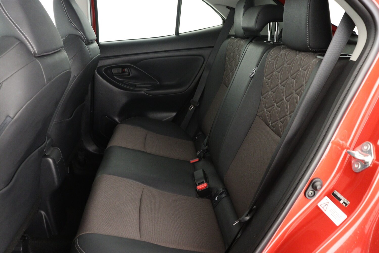 Used Toyota Yaris Cross 2023 for sale - 76873243: Photo 13