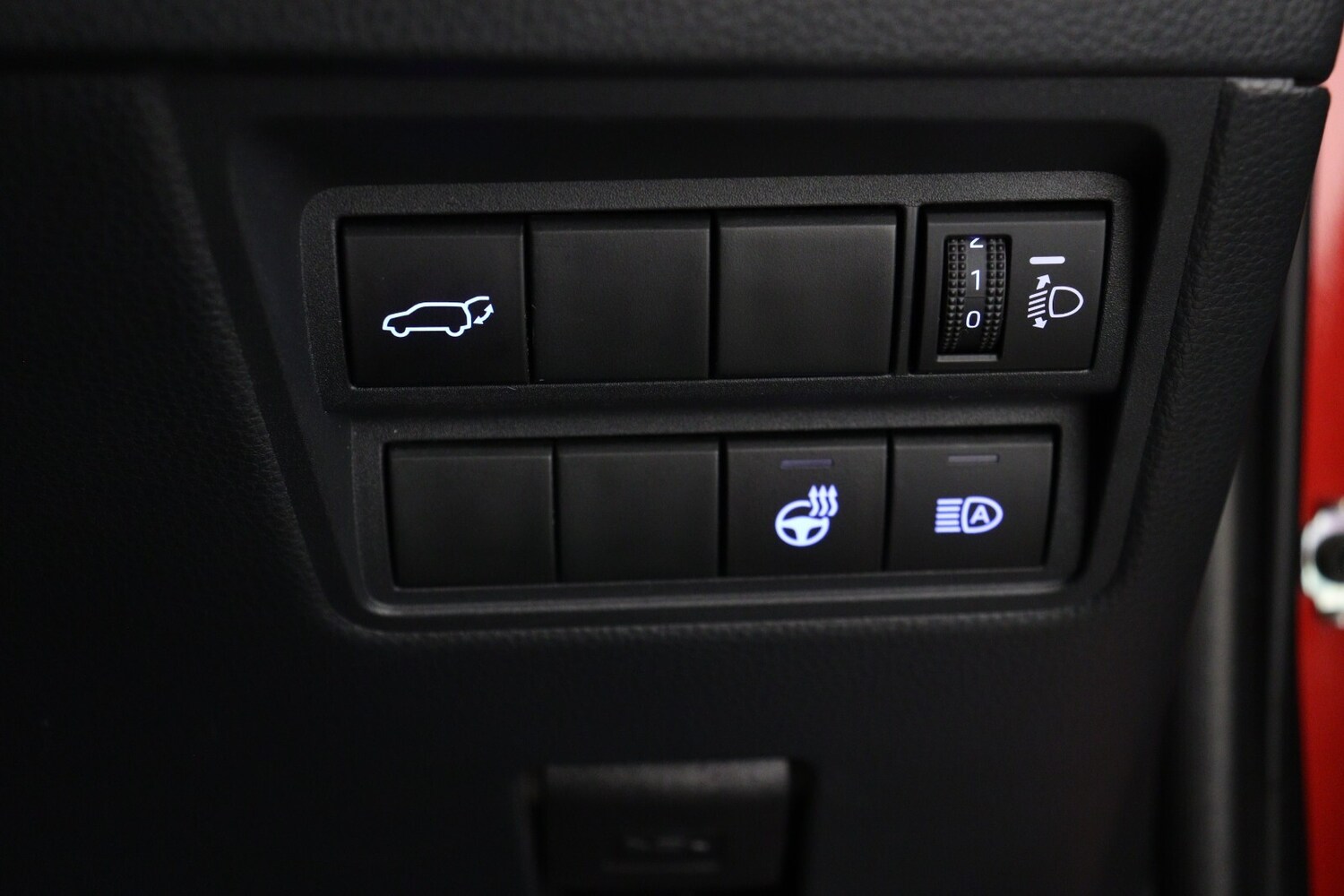 Used Toyota Yaris Cross 2023 for sale - 76873243: Photo 28