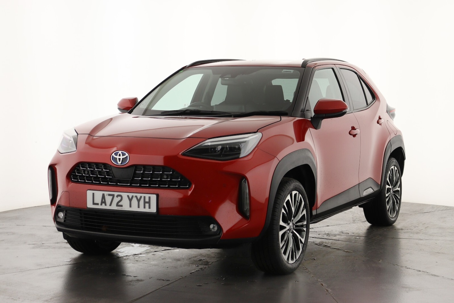 Used Toyota Yaris Cross 2023 for sale - 76873243: Photo 6