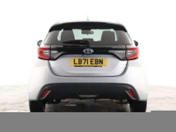 Used Toyota Yaris 2021 for sale - 75325100: Photo