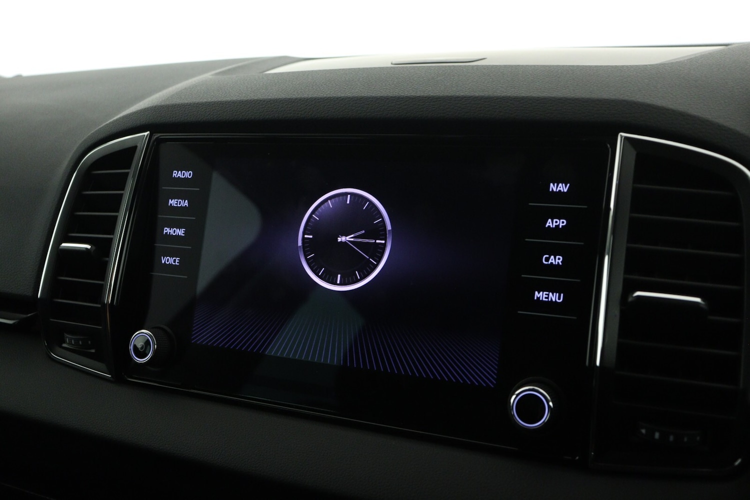 Used Skoda Karoq 2023 for sale - 76873537: Photo 15