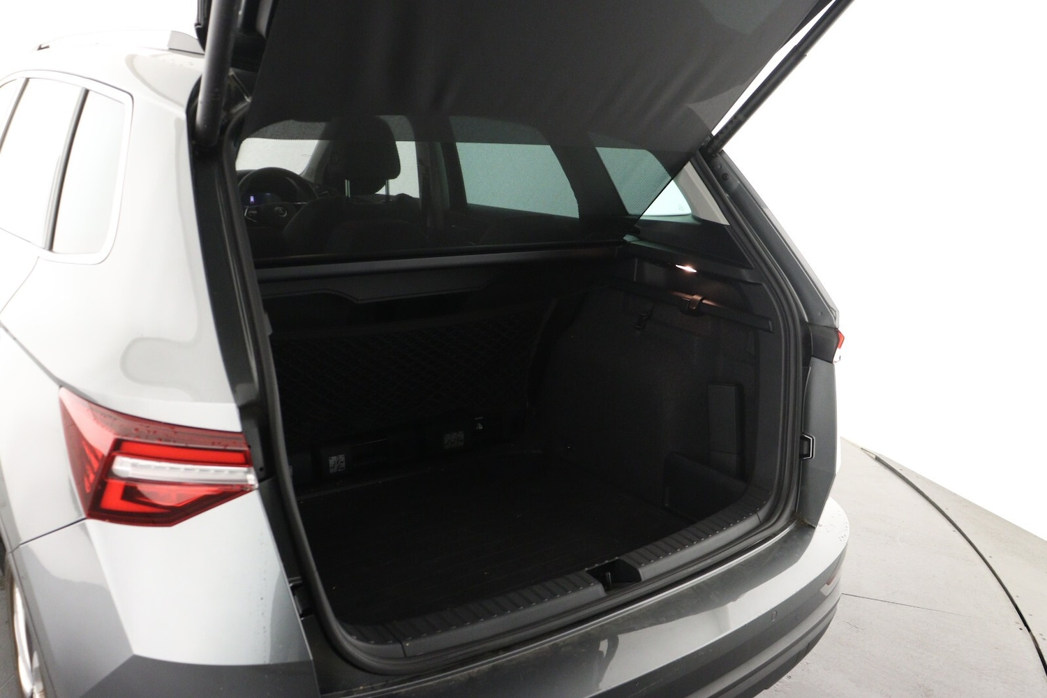 Used Skoda Karoq 2023 for sale - 76873537: Photo 9