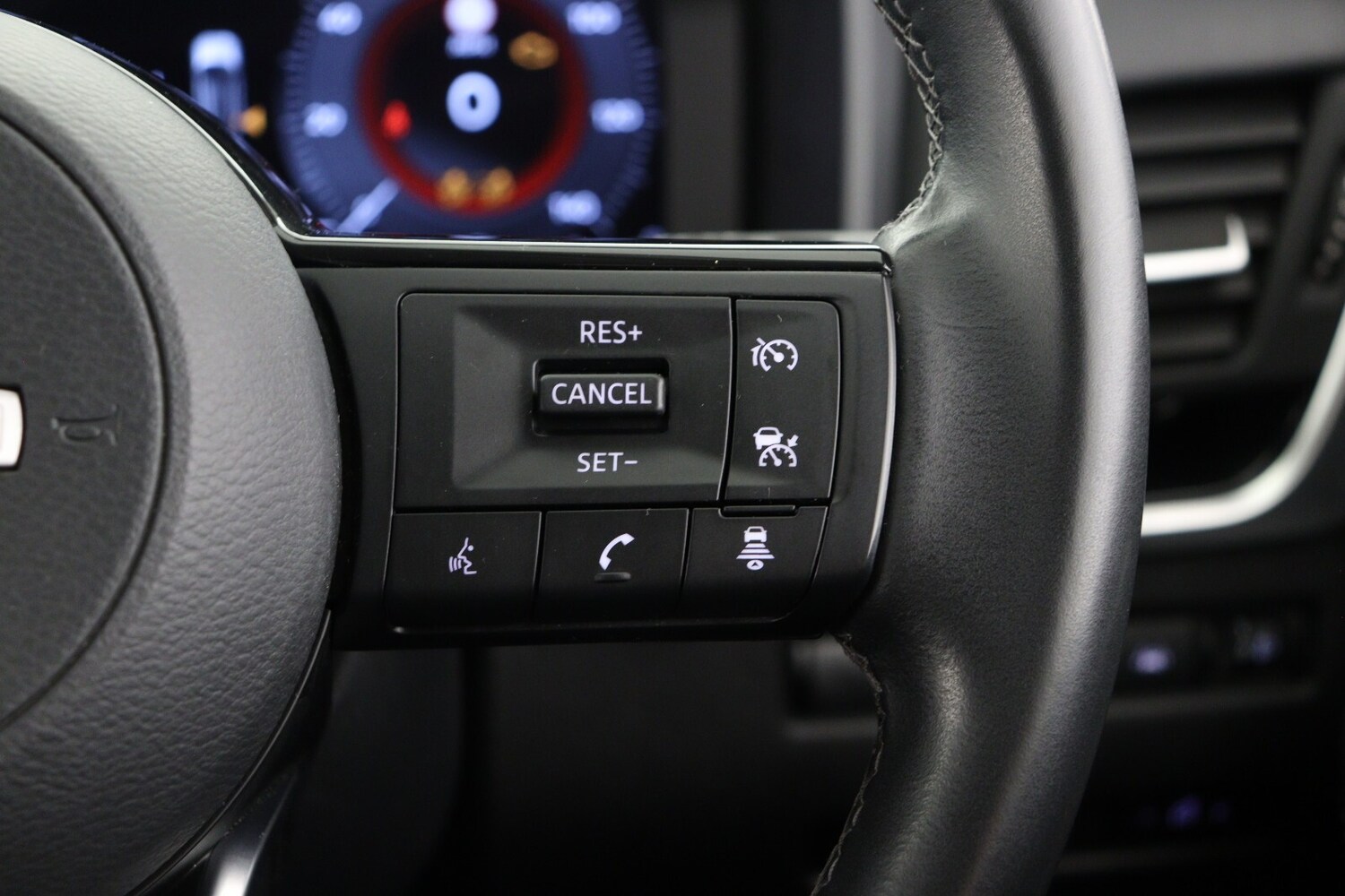 Used Nissan Qashqai 2023 for sale - 77434905: Photo 24