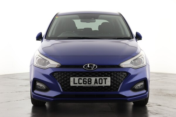 Used Hyundai i20 2018 for sale - 76217275: Photo 5