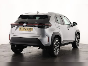 Used Toyota Yaris Cross 2022 for sale - 75763400: Photo
