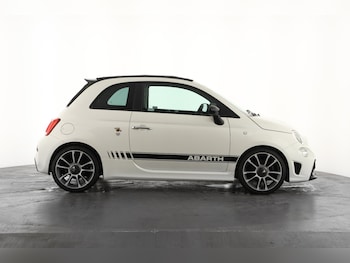 Used Abarth 595 2018 for sale - 77504274: Photo