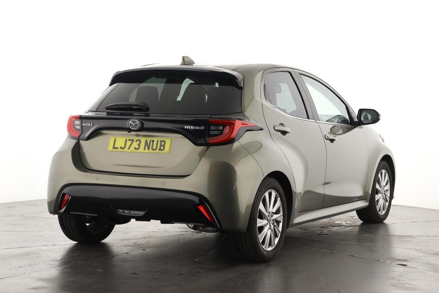 Used Mazda Mazda2 HYBRID 2023 for sale - 76873950: Photo 3