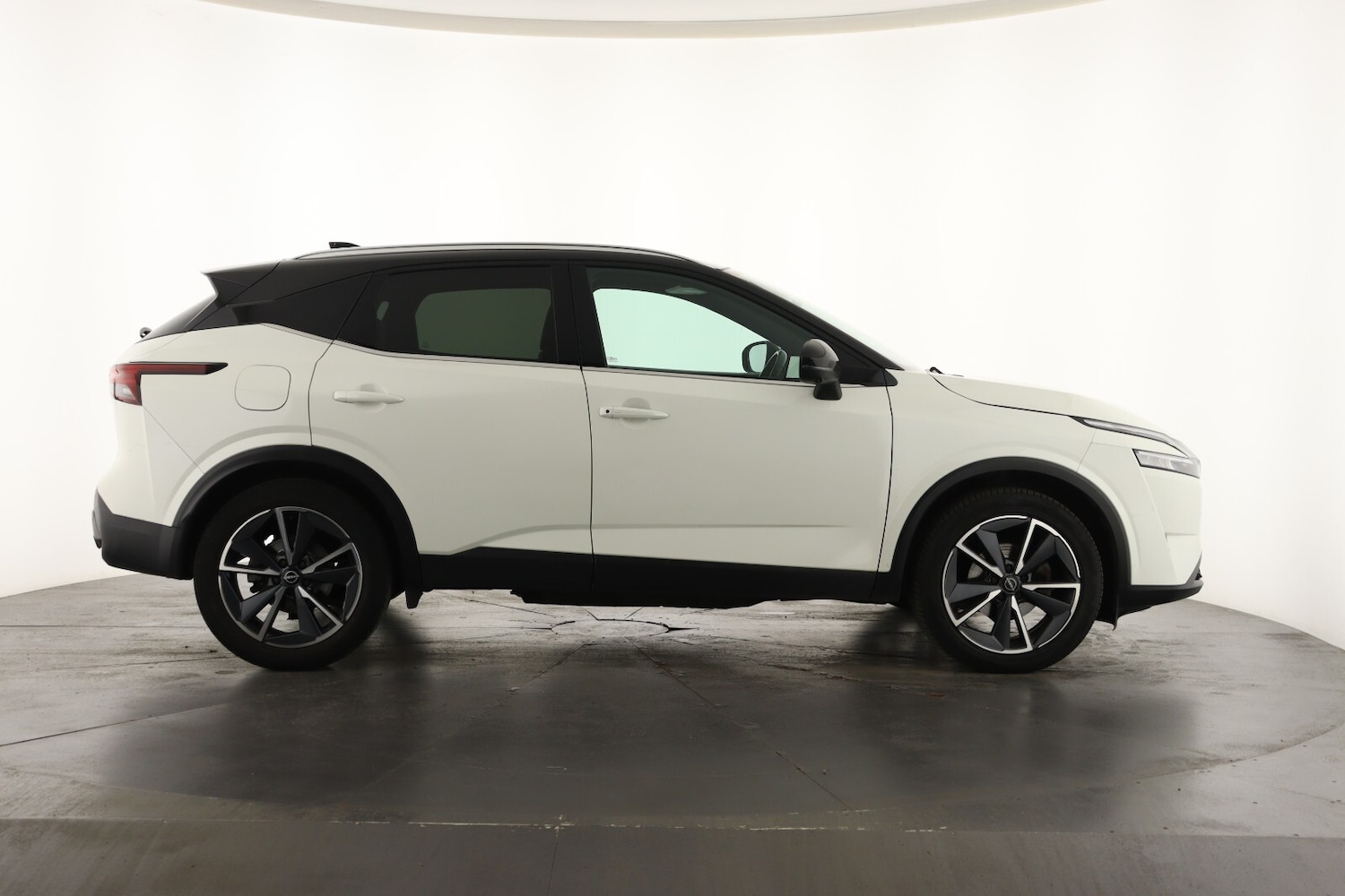 Used Nissan Qashqai 2022 for sale - 76984111: Photo 4