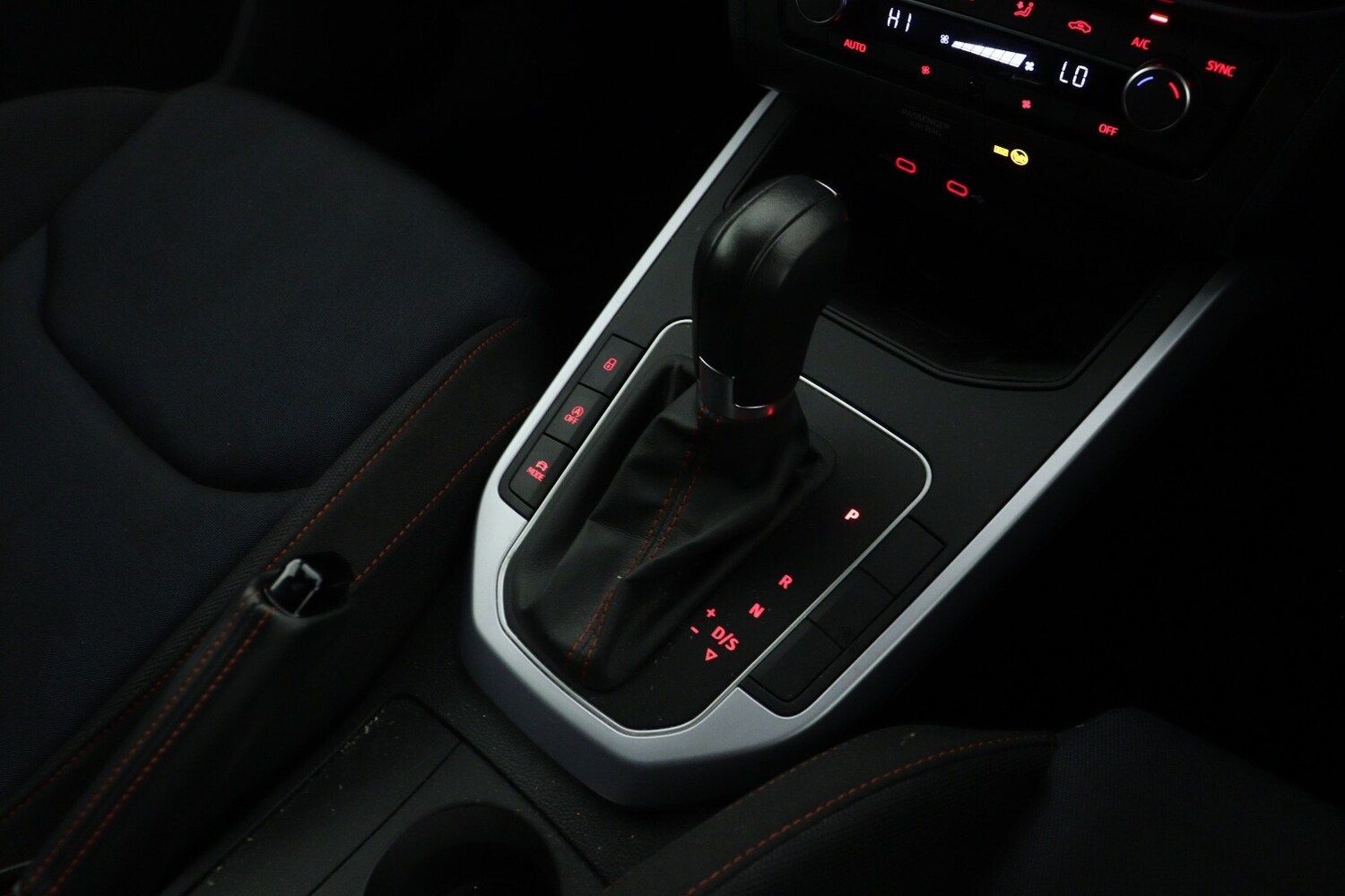 Used SEAT Arona 2023 for sale - 76871910: Photo 17