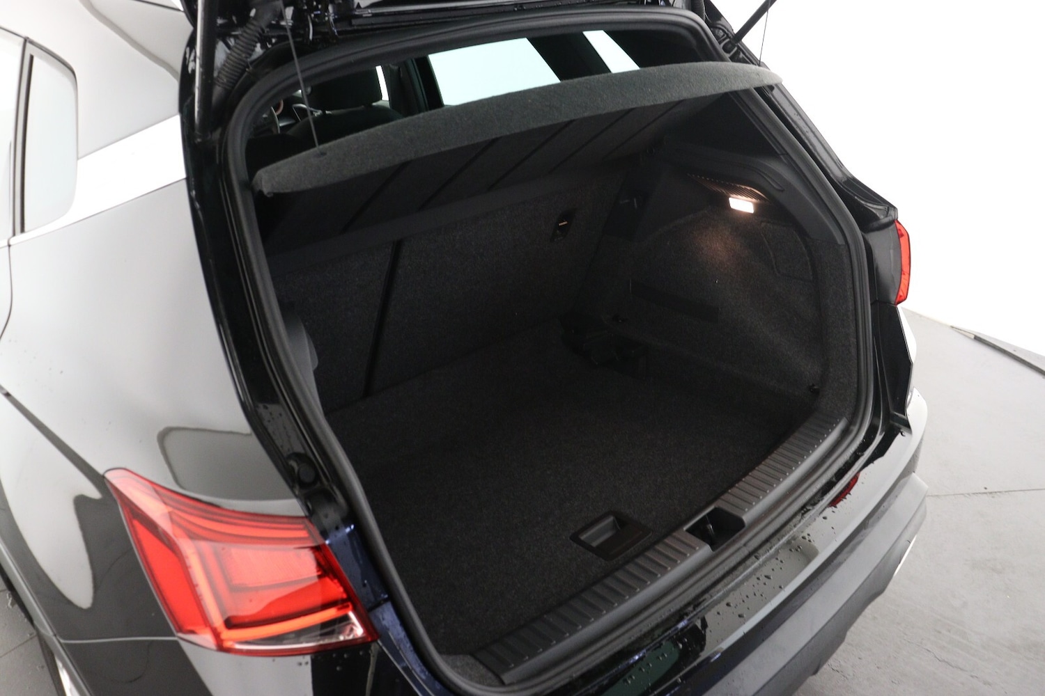 Used SEAT Arona 2023 for sale - 76871910: Photo 9