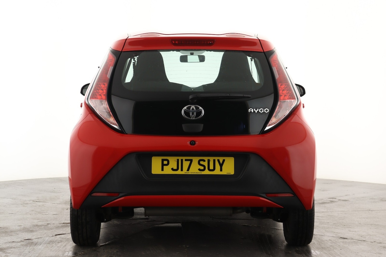 Used Toyota AYGO 2017 for sale - 76874699: Photo 2