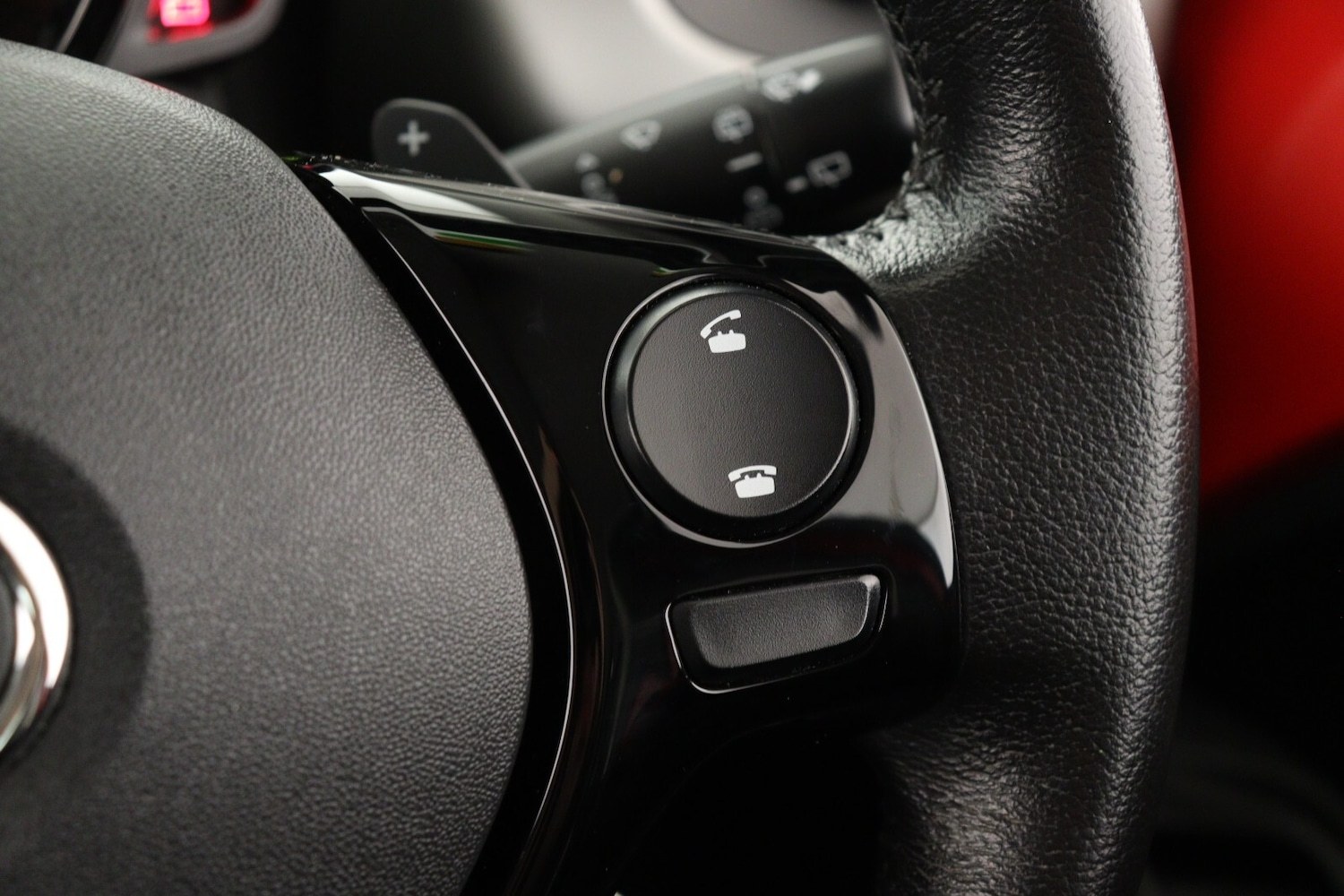 Used Toyota AYGO 2017 for sale - 76874699: Photo 20