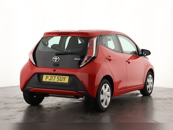 Used Toyota AYGO 2017 for sale - 76874699: Photo