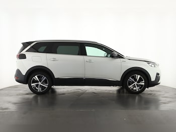Used Peugeot 5008 2018 for sale - 75894747: Photo