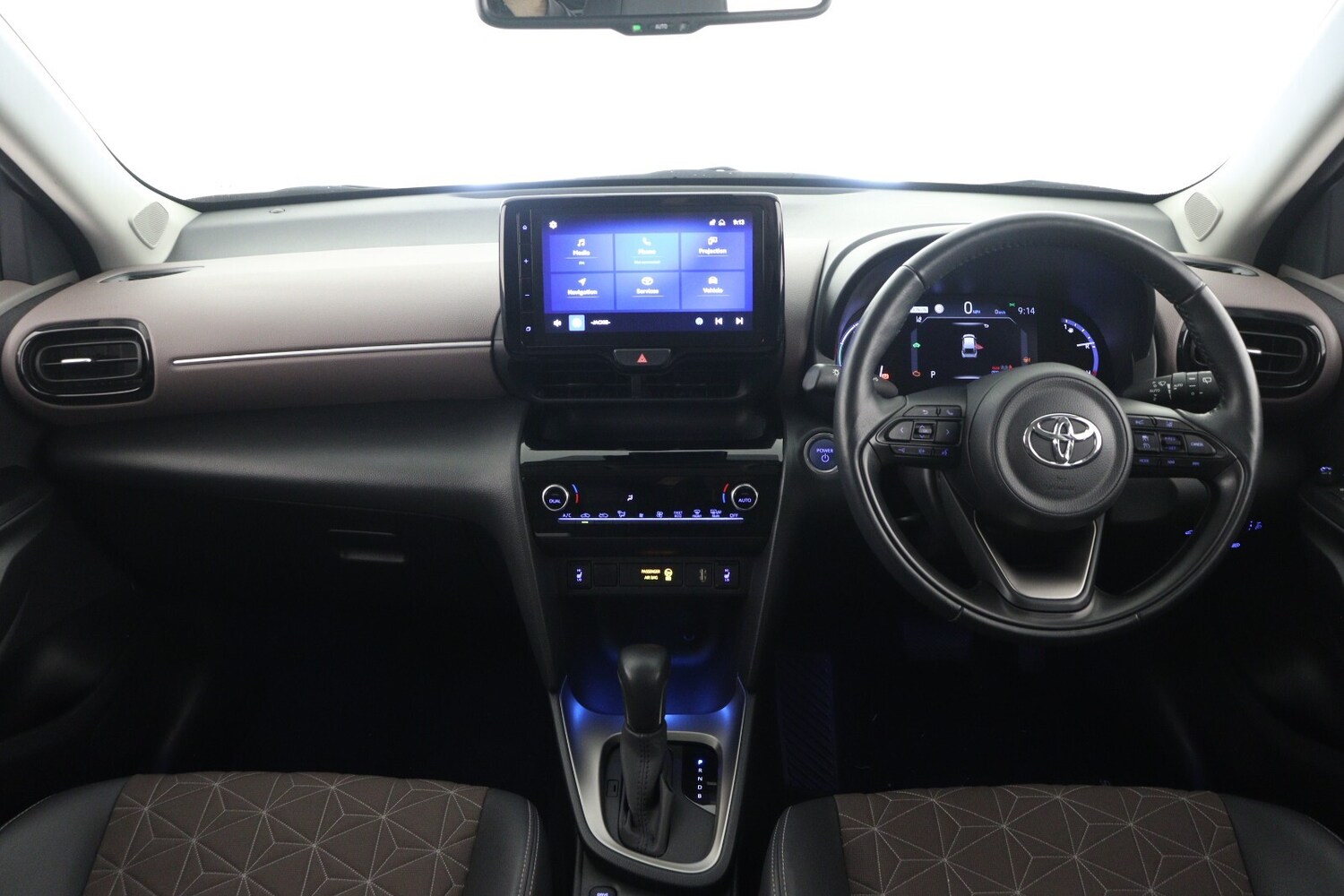 Used Toyota Yaris Cross 2023 for sale - 77627597: Photo 14