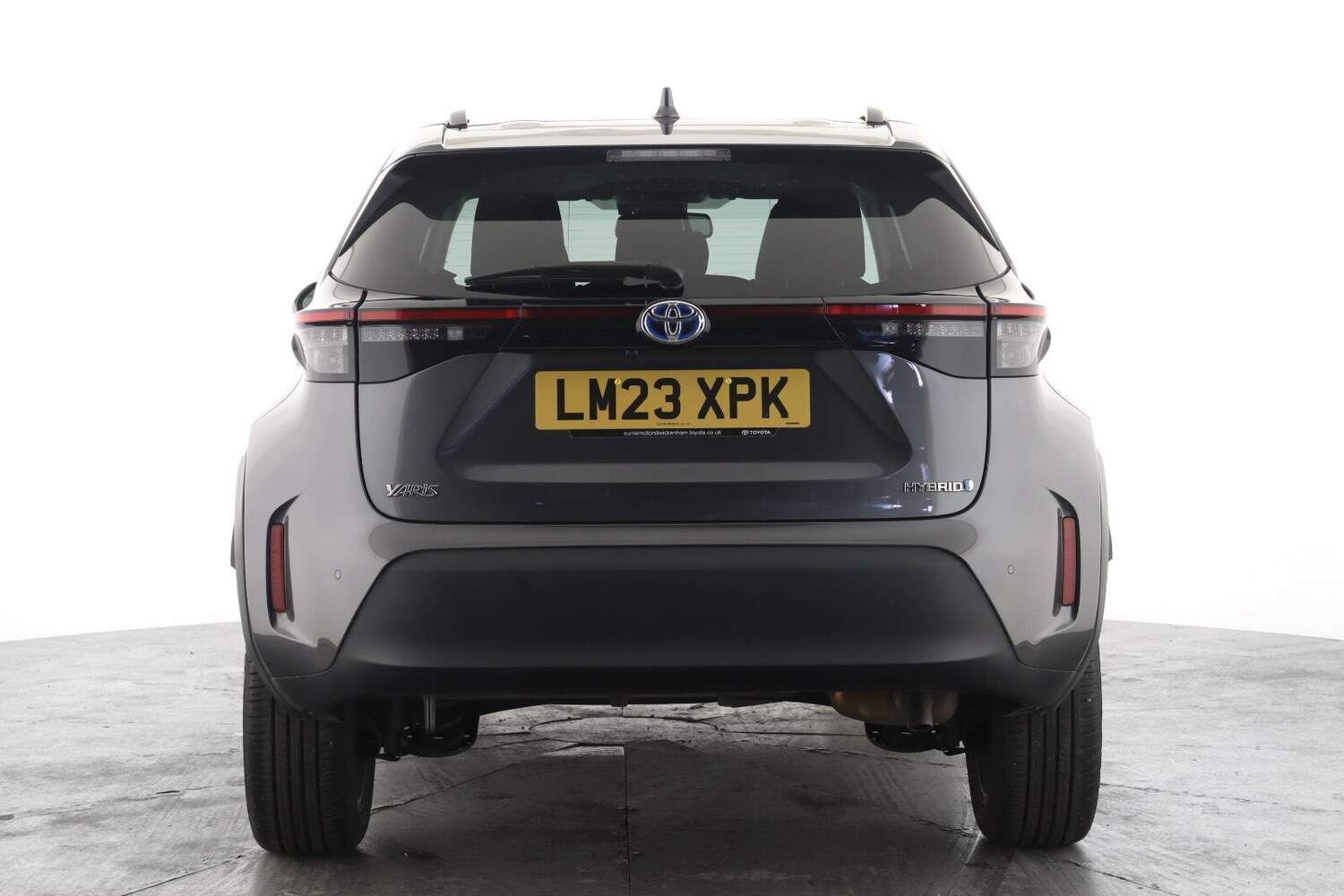 Used Toyota Yaris Cross 2023 for sale - 77627597: Photo 2