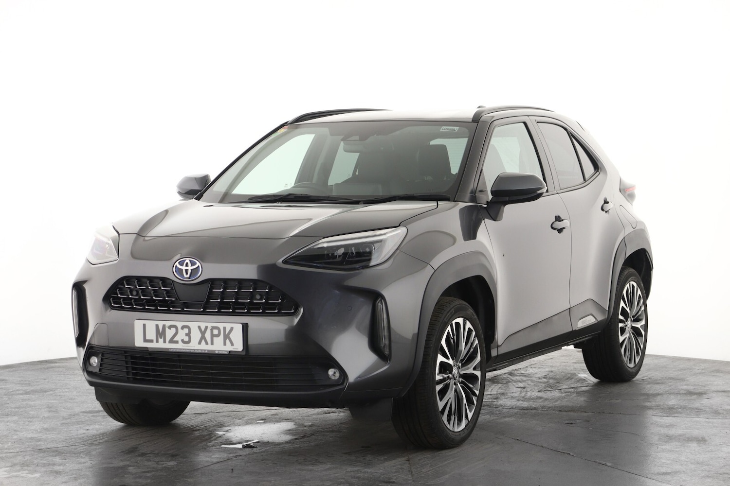 Used Toyota Yaris Cross 2023 for sale - 77627597: Photo 6