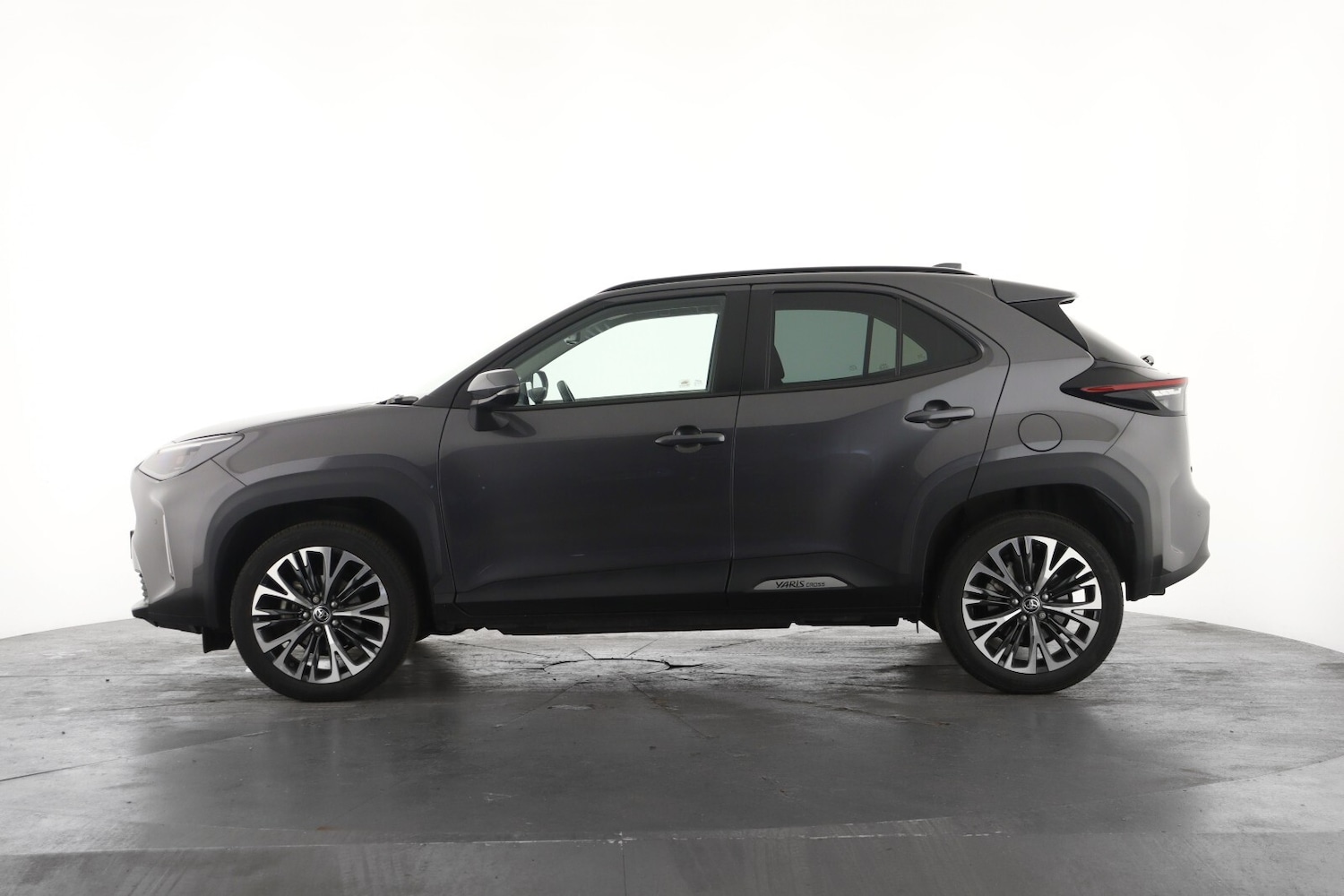 Used Toyota Yaris Cross 2023 for sale - 77627597: Photo 7