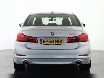 Used BMW 5 Series 2018 for sale - 77373058: Photo