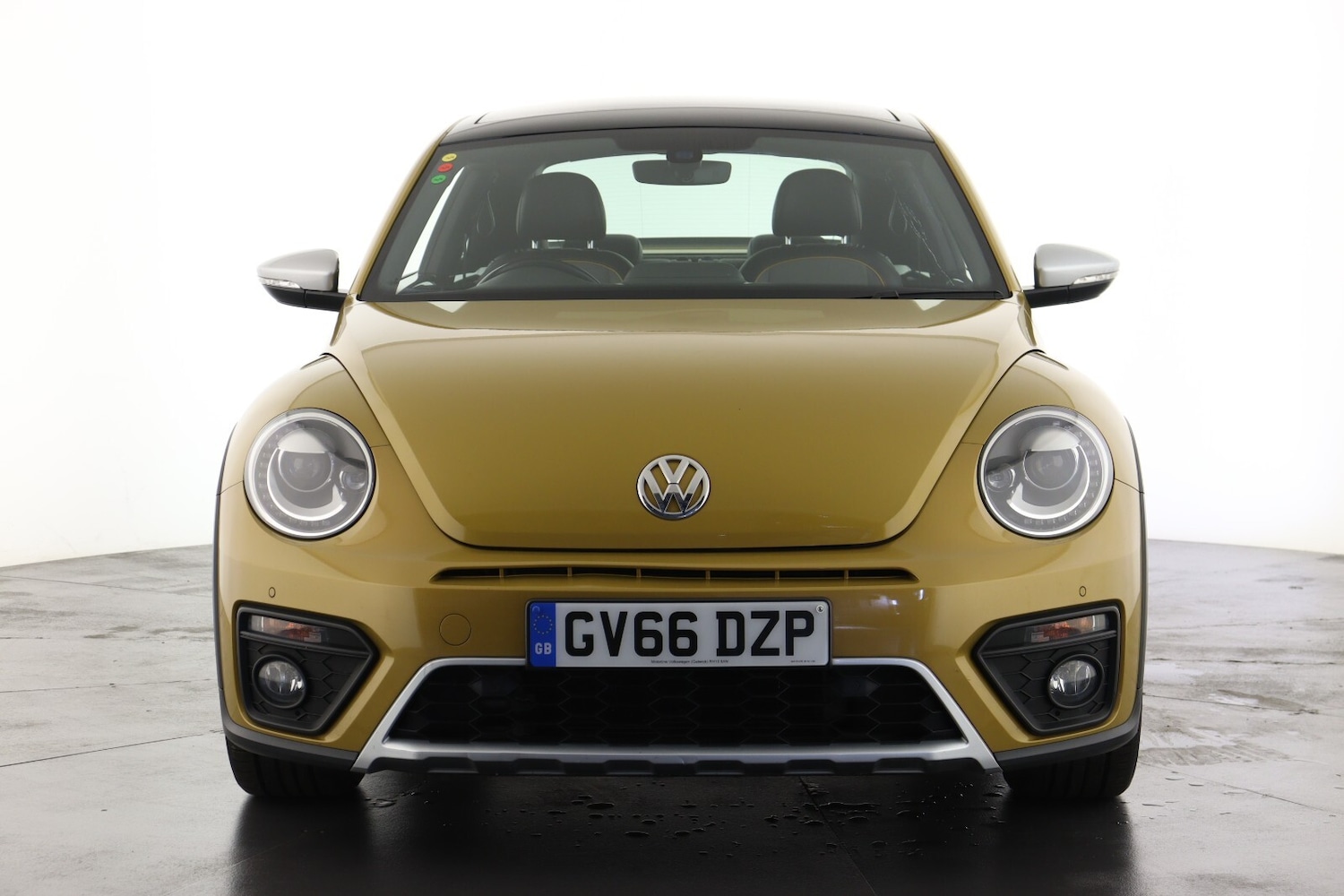 Used Volkswagen Beetle 2016 for sale - 76117028: Photo 5