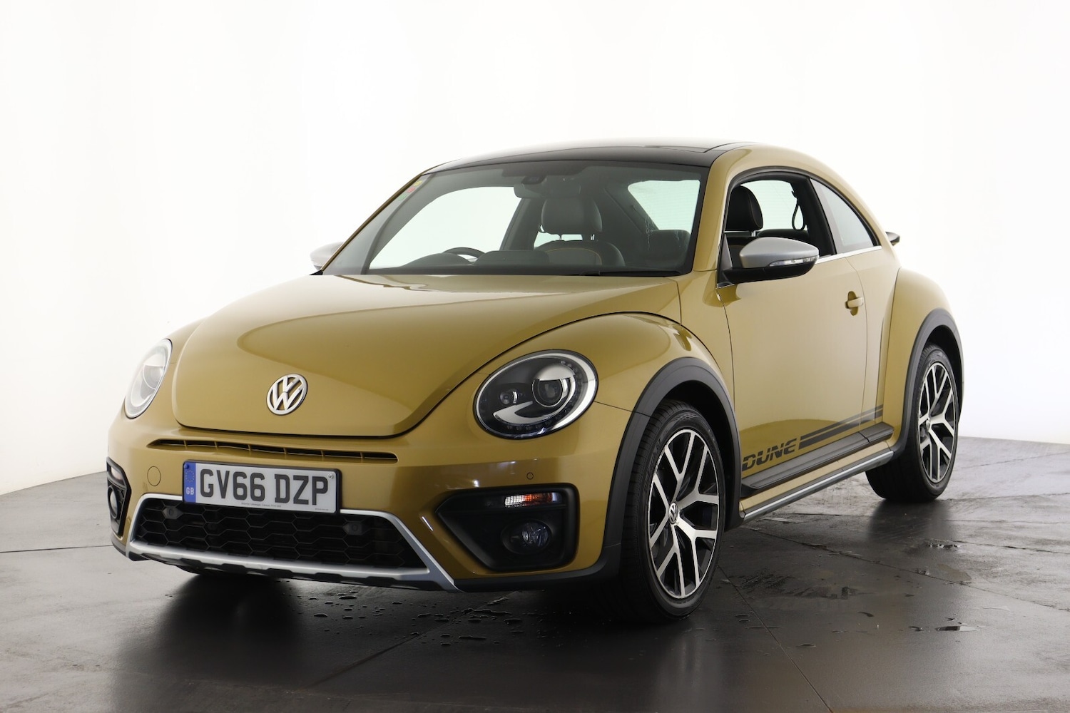 Used Volkswagen Beetle 2016 for sale - 76117028: Photo 6