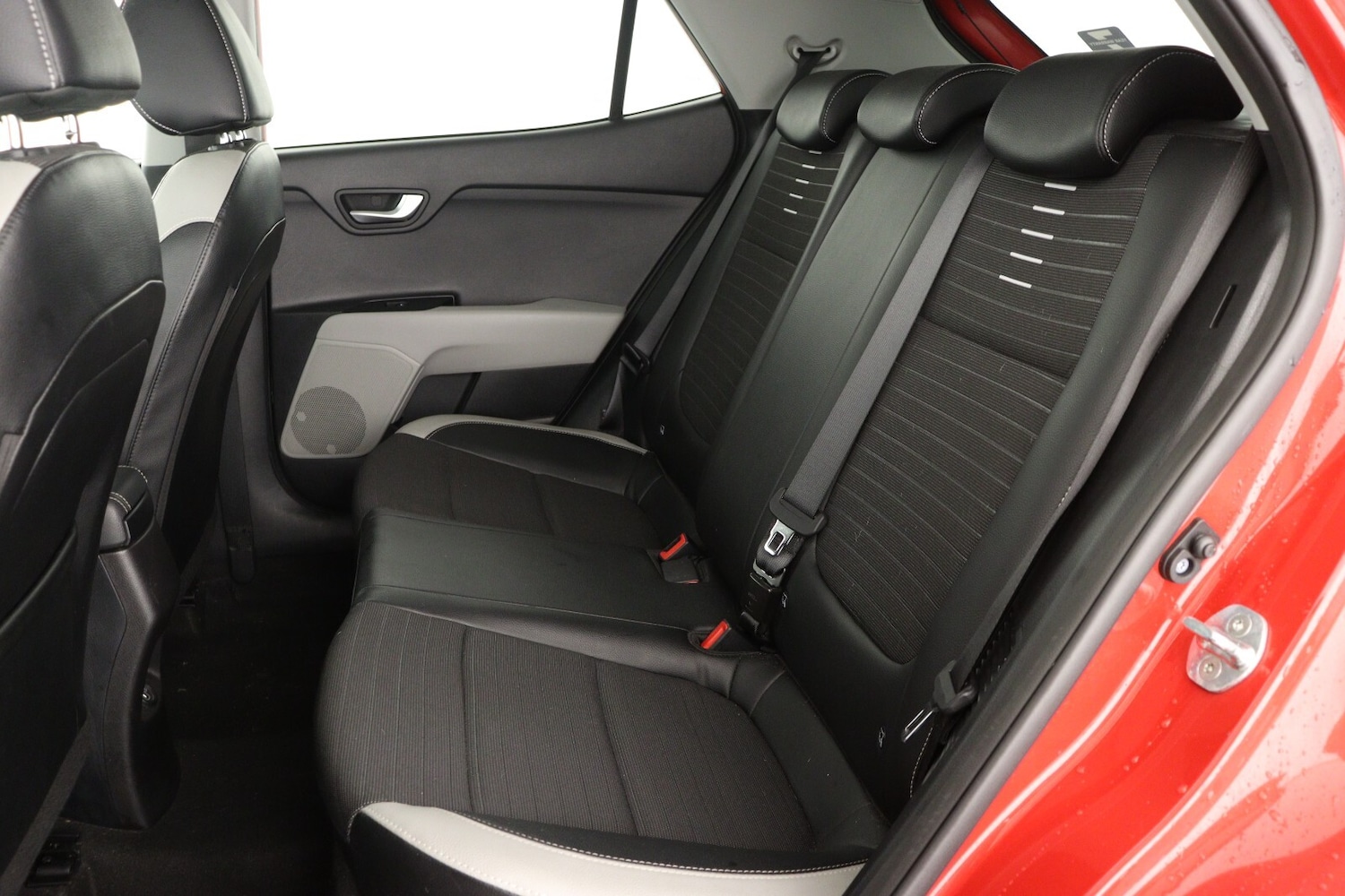 Used Kia Stonic 2022 for sale - 77600416: Photo 12