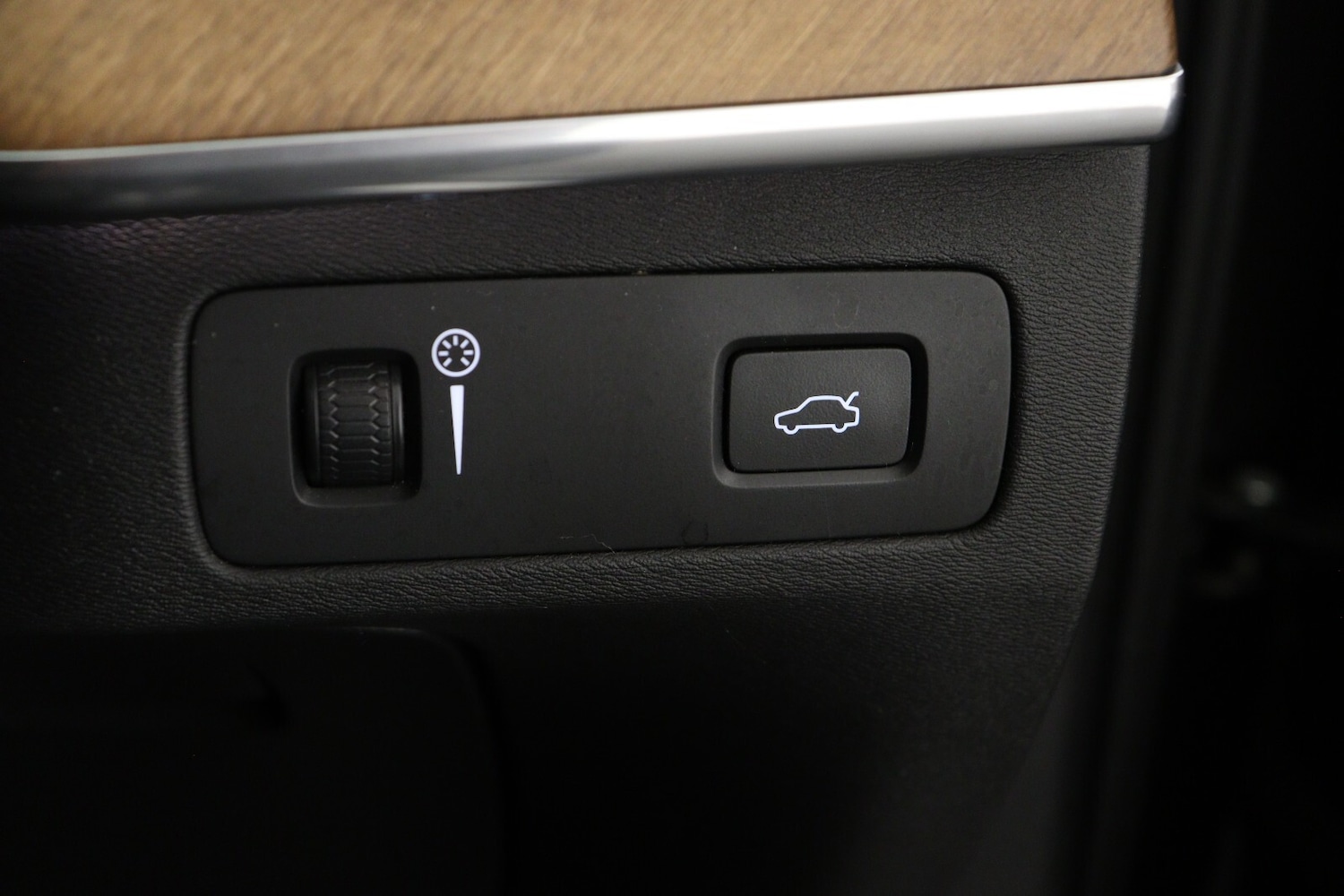 Used Volvo XC90 2018 for sale - 75959500: Photo 30