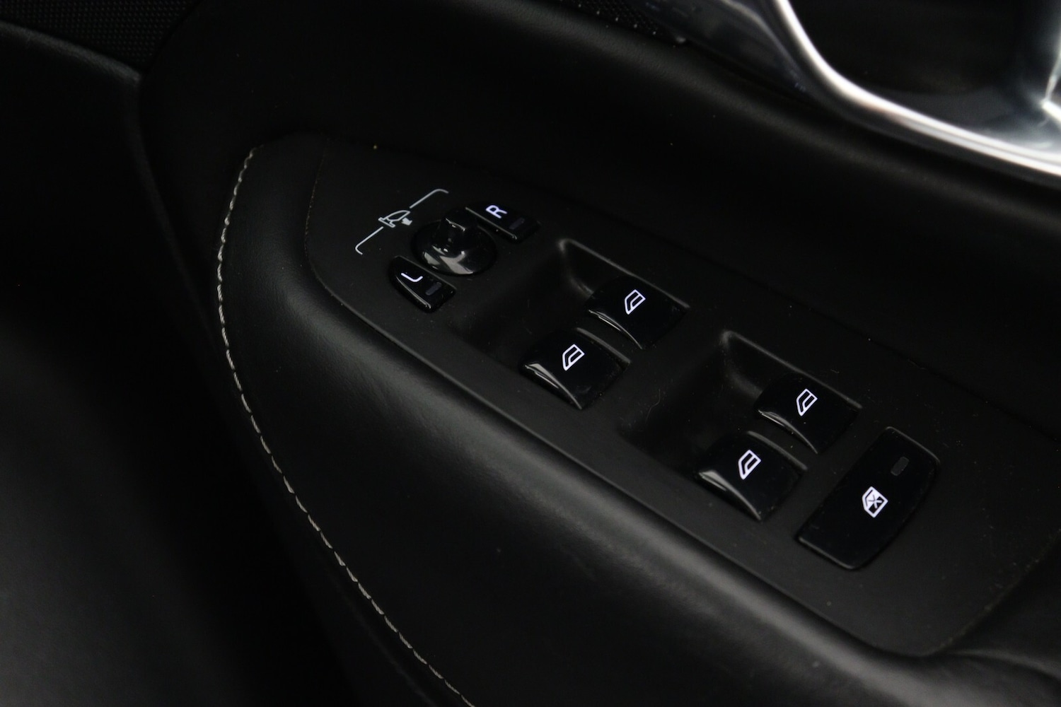 Used Volvo XC90 2018 for sale - 75959500: Photo 32