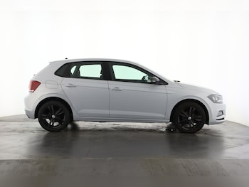 Used Volkswagen Polo 2019 for sale - 75629681: Photo